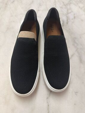 Style & Co. Women's Black Knit Slip-On Flats with White Sole
